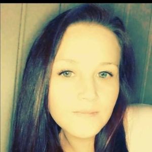 Meet your Posher, Cassie